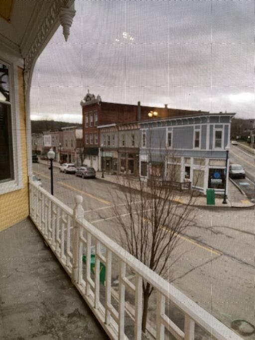 Small Town Hideaway Apartamento Wyalusing